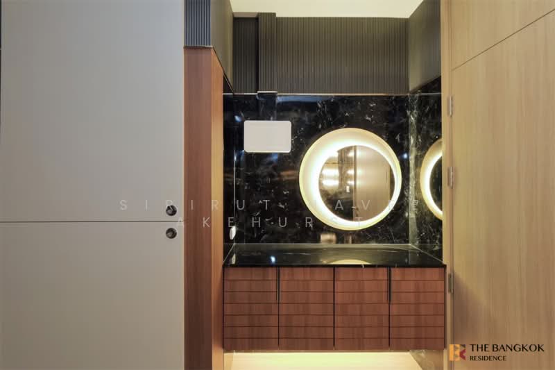 Noble Ploenchit, Bangkok, 1035 Ploenchit Road, Lumphini, Pathum Wan, Bangkok, 1 Bedroom, 42 sqm, Condo For Sale, by Sirirut Havee Akehurst, 500333290 - DDproperty.com