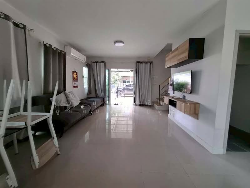 The Essence Chaiyaphruek-Wongwaen, Nonthaburi, Ban Kluay-Sai Noi Road, Sai Noi, Nonthaburi, 3 Bedrooms, 150 sqm, Townhouse For Sale, by คุณ สุพรรณิการ์ ลูกอินทร์ (ตูน), 500333302 - DDproperty.com