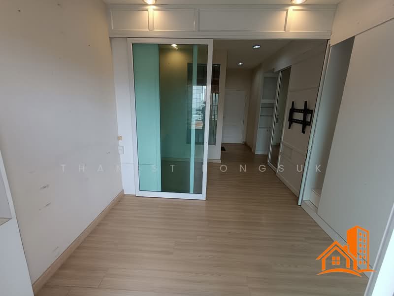 The Light House Sathorn–Chareonnakorn, Bangkok, Chareonnakorn Road, Khlong Ton Sai, Khlong San, Bangkok, 1 Bedroom, 33 sqm, Condo For Sale, by Thanest Kongsuk, 500333316 - DDproperty.com