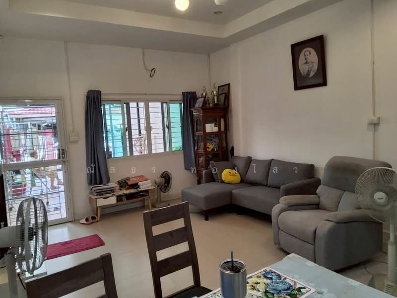 Ubon Chat 2 : อุบลชาติ 2, นนทบุรี, 11 Soi Ubonchat Village 2, บางรักน้อย, เมืองนนทบุรี, นนทบุรี, 123 ตร.ม., ทาวน์เฮ้าส์ ขาย, โดย ณัสธร ทองไสว, 500333321 - DDproperty.com