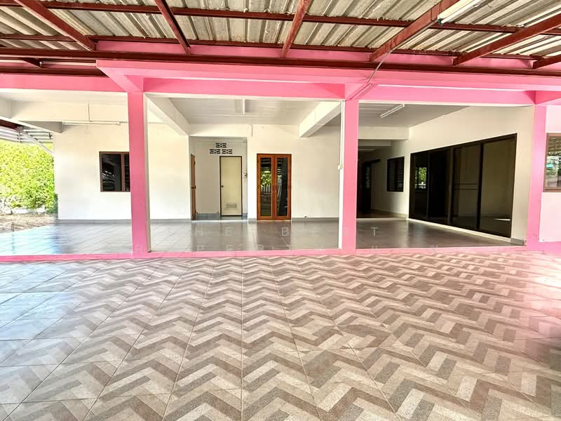 บ้านเดี่ยวพร้อมที่ดินกกโก ลพบุรี, Lop Buri, Kok Ko, Muang Lop Buri, Lop Buri, 5 Bedrooms, 150 sqm, Single Detached House For Sale, by The Best Property แอม, 500333370 - DDproperty.com