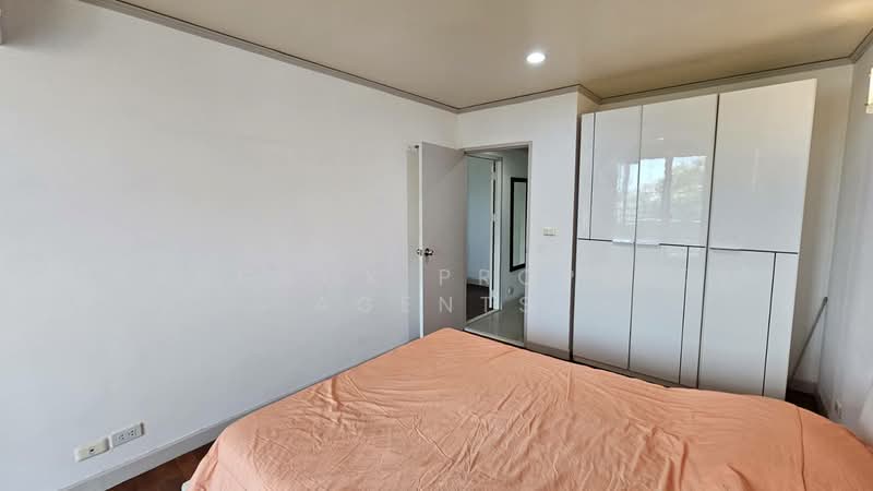 Fragrant 71, Bangkok, 19 Pridi Banomyong 14 Alley, Phra Kanong Nua, Watthana, Bangkok, 2 Bedrooms, 115 sqm, Condo For Rent, by BANGKOK PROPERTY AGENTS, 500333373 - DDproperty.com