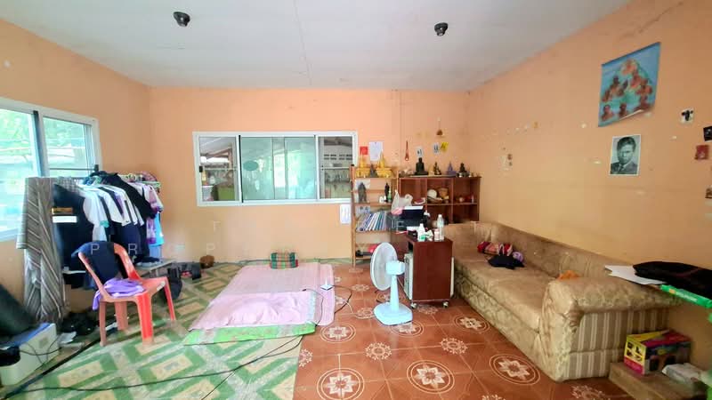 ที่ดินพร้อมสิ่งปลูกสร้างเชียงขวัญ ร้อยเอ็ด, Roi Et, Mu-Mon, Chiang Khwan, Roi Et, , 14,440 sqm, Land For Sale, by The Best Property ทองใบ, 500333400 - DDproperty.com