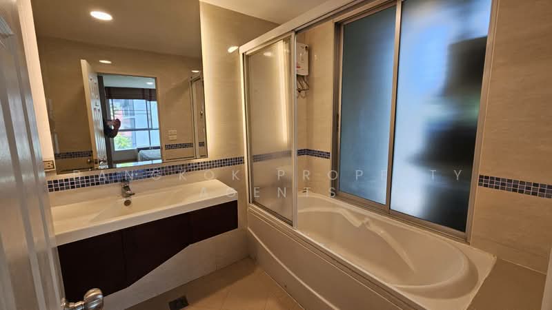 Life @ Sukhumvit 67, Bangkok, Soi Sukhumvit 67 Sukhumvit Road, Phra Kanong Nua, Watthana, Bangkok, 2 Bedrooms, 84 sqm, Condo For Rent, by BANGKOK PROPERTY AGENTS, 500333415 - DDproperty.com