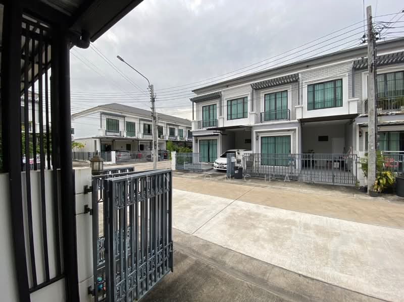 Pruksa Ville Phaholyothin-Ramintra, Bangkok, Soi Ram Intra 5 Alley 18, Thep Rak Raod, Tha Rang, Bang Khen, Bangkok, 3 Bedrooms, 20 sqm, Townhouse For Sale, by Preeda Chuenmonchai, 500333459 - DDproperty.com