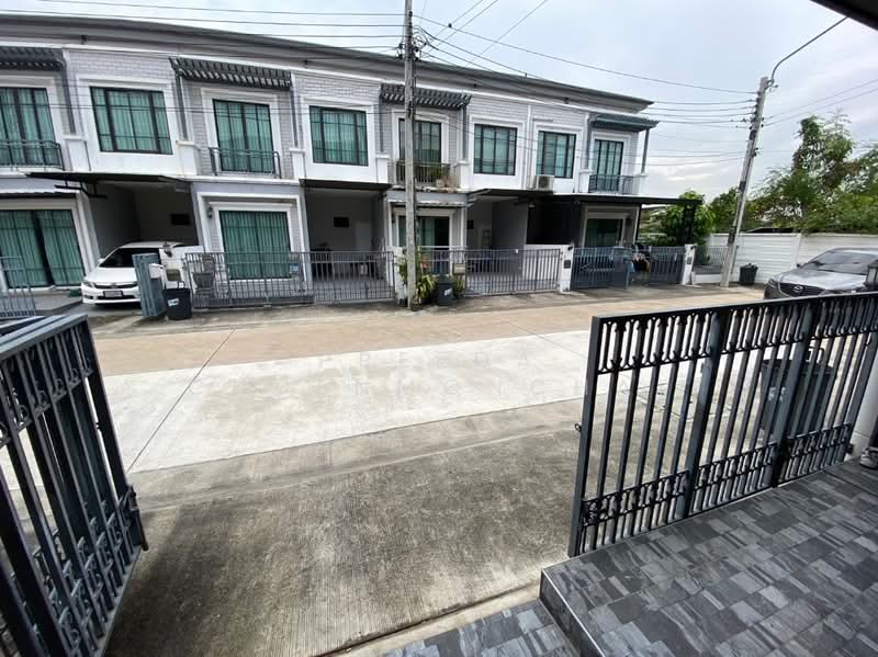 Pruksa Ville Phaholyothin-Ramintra, Bangkok, Soi Ram Intra 5 Alley 18, Thep Rak Raod, Tha Rang, Bang Khen, Bangkok, 3 Bedrooms, 20 sqm, Townhouse For Sale, by Preeda Chuenmonchai, 500333459 - DDproperty.com