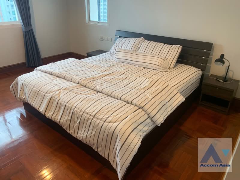 Kallista Mansion, Bangkok, 64 Soi Sukhumvit 11, Khlongtoei Nua, Watthana, Bangkok, 3 Bedrooms, 315 sqm, Condo For Sale, by Accom Asia, 500333466 - DDproperty.com