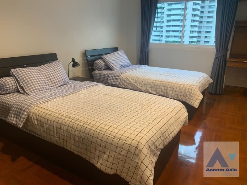 Kallista Mansion, Bangkok, 64 Soi Sukhumvit 11, Khlongtoei Nua, Watthana, Bangkok, 3 Bedrooms, 315 sqm, Condo For Sale, by Accom Asia, 500333466 - DDproperty.com