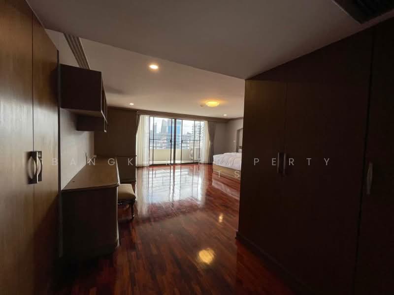 Wattana Heights, Bangkok, Sukhumvit Road, Khlongtoei Nua, Watthana, Bangkok, 3 Bedrooms, 320 sqm, Condo For Rent, by BANGKOK PROPERTY AGENTS, 500333504 - DDproperty.com