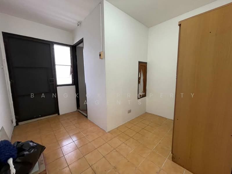Wattana Heights, Bangkok, Sukhumvit Road, Khlongtoei Nua, Watthana, Bangkok, 3 Bedrooms, 320 sqm, Condo For Rent, by BANGKOK PROPERTY AGENTS, 500333504 - DDproperty.com