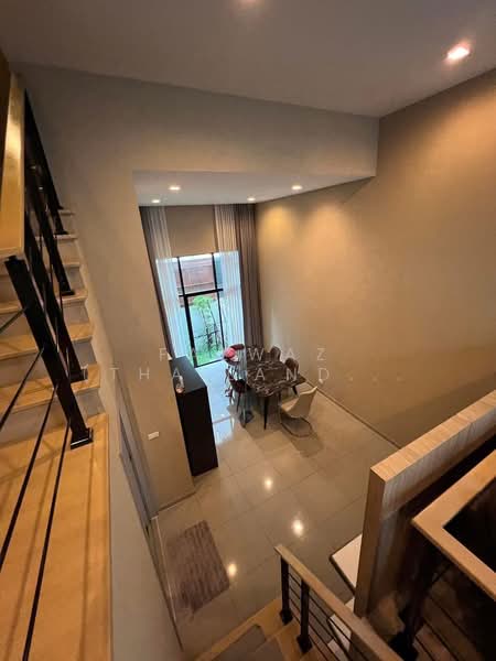 ทาวน์โฮม 3 ห้องนอน Arden พัฒนาการ สุขุมวิท-ศรีนครินทร์ บ้านหรูในเมือง, กรุงเทพ, สวนหลวง, กรุงเทพ, 185 ตร.ม., ทาวน์เฮ้าส์ ขาย, โดย Fazwaz (Thailand) Co., Ltd., 500333516 - DDproperty.com