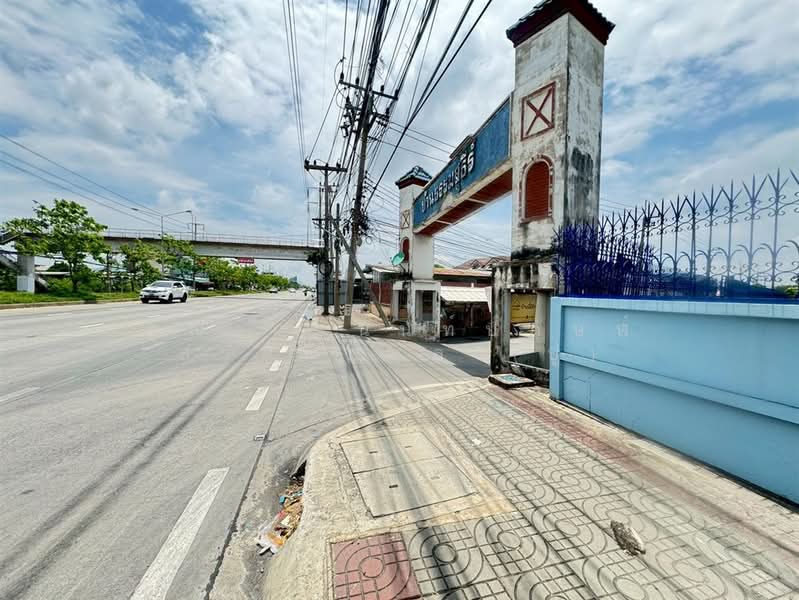 ที่ดินเปล่า 1 ไร่ 8 ตร.ว. ที่ดิน หมู่บ้านธรรมสุธีร์ ซอยธรรมสุธีร์13 ถนนปทุมธานี-บางบัวทอง(ทล.307), ปทุมธานี, ถนนปทุมธานี-บางบัวทอง(ทล.307), บางเดื่อ, เมืองปทุมธานี, ปทุมธานี, 1,632 ตร.ม., ที่ดิน ขาย, โดย คุณ ภรนันท์ปภัษฬ์ สวัสดิยกุล (ปู), 500333539 - DDproperty.com