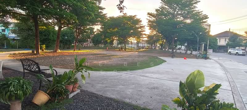 หมู่บ้านแกรนด์การ์เด้นท์ บางบ่อ (Grand Garden) สมุทรปราการ, Samut Prakan, Bang Bo, Samut Prakan, 3 Bedrooms, 120 sqm, Townhouse For Sale, by The Best Property  ฟ้า, 500333545 - DDproperty.com