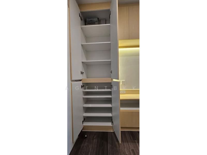Flexi Sathorn - Charoennakorn, Bangkok, 144 Charoen Nakhon Road, Bang Lam Phu Lang, Khlong San, Bangkok, 1 Bedroom, 25 sqm, Condo For Rent, by Agentbkk, 500333547 - DDproperty.com