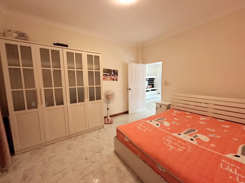 Spacious 1-Story House for sale 98.9 sq.wah, 4 Beds 3 Baths, Ban Lueam, Udon Thani, Udon Thani, Ban Luam, Muang Udon Thani, Udon Thani, 4 Bedrooms, 120 sqm, Single Detached House For Sale, by Kulaya Thanapura, 500333557 - DDproperty.com