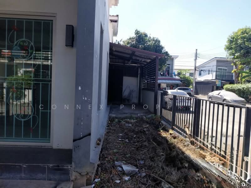 Baan Pruksa 86/2 Ladkrabang-Suvarnabhumi, Samut Prakan, Soi Ladkrabang 54, Ladkrabang Road, Srisa Chorakhe Noi, Bang Sao Thong, Samut Prakan, 3 Bedrooms, 91 sqm, Townhouse For Sale, by Connex Property, 500333570 - DDproperty.com