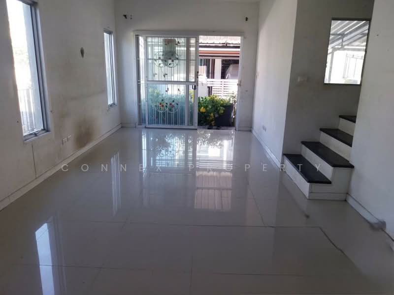 Baan Pruksa 86/2 Ladkrabang-Suvarnabhumi, Samut Prakan, Soi Ladkrabang 54, Ladkrabang Road, Srisa Chorakhe Noi, Bang Sao Thong, Samut Prakan, 3 Bedrooms, 91 sqm, Townhouse For Sale, by Connex Property, 500333570 - DDproperty.com