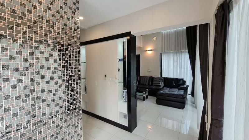 Baan Lumpini Suanluang Rama 9 Phase 2 : บ้านลุมพินี สวนหลวง ร.9 เฟส 2, กรุงเทพ, ถนน เฉลิมพระเกียรติ ร. 9, ประเวศ, กรุงเทพ, 400 ตร.ม., บ้านเดี่ยว ขาย, โดย คุณรวีวรรณ อู่เงิน, 500333571 - DDproperty.com