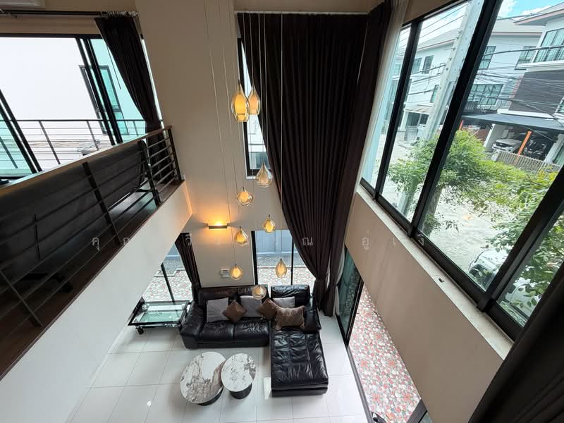 Baan Lumpini Suanluang Rama 9 Phase 2, Bangkok, Chaloem Phrakiat Rama 9 Road, Prawet, Prawet, Bangkok, 6 Bedrooms, 400 sqm, Single Detached House For Sale, by คุณรวีวรรณ อู่เงิน, 500333571 - DDproperty.com