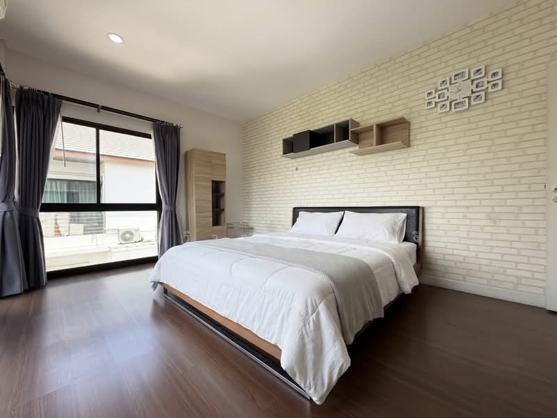 Baan Lumpini Suanluang Rama 9 Phase 2, Bangkok, Chaloem Phrakiat Rama 9 Road, Prawet, Prawet, Bangkok, 6 Bedrooms, 400 sqm, Single Detached House For Sale, by คุณรวีวรรณ อู่เงิน, 500333571 - DDproperty.com