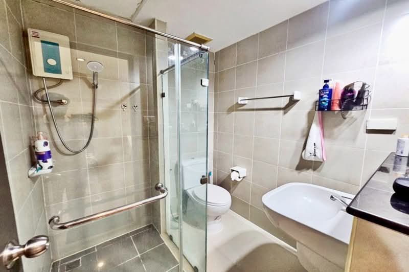 One Plus Business Park 1, Chiang Mai, Chiang Mai-Doi Saket Road, opposite Wachirawit School, Nong Pa Khrang Subdistrict, Mueang District, Chiang Mai Province, Nong Pa Krang, Muang Chiang Mai, Chiang Mai, 2 Bedrooms, 54 sqm, Condo For Sale, by คุณปิ่น, 500333577 - DDproperty.com