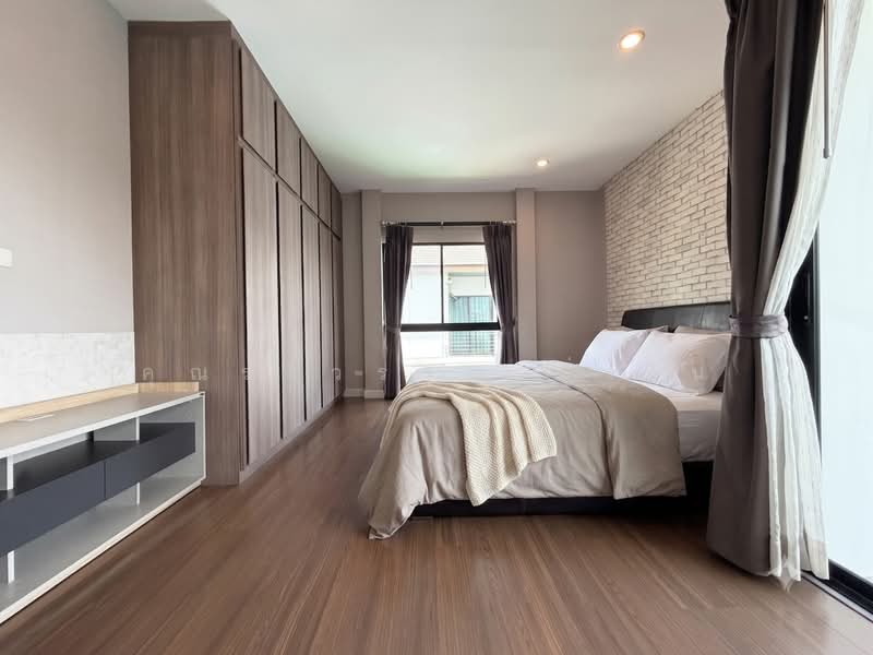 Baan Lumpini Suanluang Rama 9 Phase 2 : บ้านลุมพินี สวนหลวง ร.9 เฟส 2, กรุงเทพ, ถนน เฉลิมพระเกียรติ ร. 9, ประเวศ, ประเวศ, กรุงเทพ, 400 ตร.ม., บ้านเดี่ยว ให้เช่า, โดย คุณรวีวรรณ อู่เงิน, 500333586 - DDproperty.com