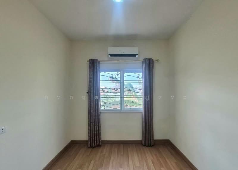 Golden Avenue Chaengwattana-Tiwanon, Nonthaburi, Sukhaprachasan Road 3, Bang Phut, Pak Kret, Nonthaburi, 4 Bedrooms, 130 sqm, Townhouse For Sale, by กรกฤตย์ บุญสระ, 500333587 - DDproperty.com