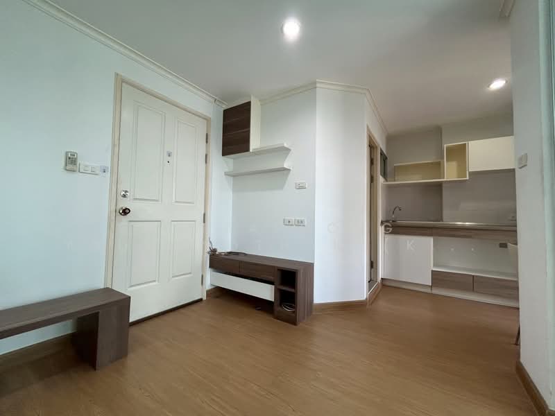 Lumpini Park Pinklao, Bangkok, 618 Boromarajonani Road, Bang Bamru, Bang Phlat, Bangkok, Studio, 29 sqm, Condo For Sale, by NATTAPHONG Yodmanotham (K. Book), 500333602 - DDproperty.com