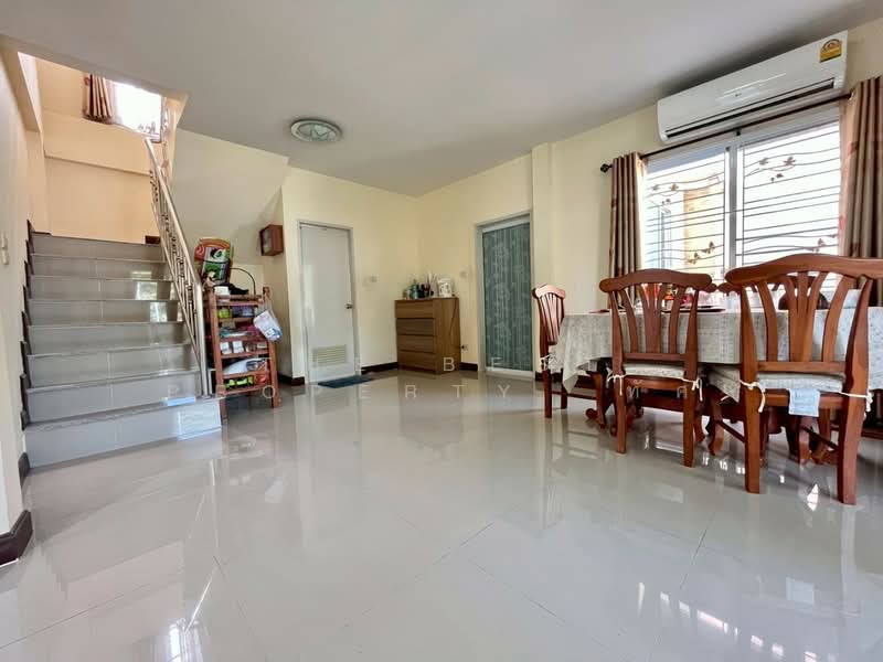 หมู่บ้านเคซีพาร์ควิลล์ บางนา-เทพารักษ์, Samut Prakan, Phreak Sa Mai, Muang Samut Prakarn, Samut Prakan, 1 Bedroom, 120 sqm, Single Detached House For Sale, by The Best Property ทัศ, 500333618 - DDproperty.com