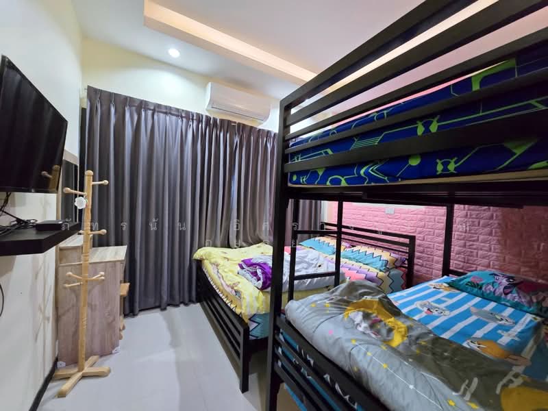 หมู่บ้านชัชพีย์ 10 บ้านพูลวิลล่า ถนนเพชรเกษม ต.ชะอำ อ.ชะอำ จ.เพชรบุรี, เพชรบุรี, ชะอำ, เพชรบุรี, 320 ตร.ม., วิลล่า ขาย, โดย ภัทรนัน อิศรางกูร ณ อยุธยา, 500333621 - DDproperty.com
