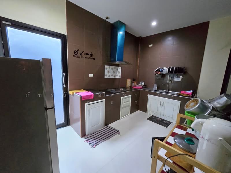 หมู่บ้านชัชพีย์ 10 บ้านพูลวิลล่า ถนนเพชรเกษม ต.ชะอำ อ.ชะอำ จ.เพชรบุรี, เพชรบุรี, ชะอำ, เพชรบุรี, 320 ตร.ม., วิลล่า ขาย, โดย ภัทรนัน อิศรางกูร ณ อยุธยา, 500333621 - DDproperty.com