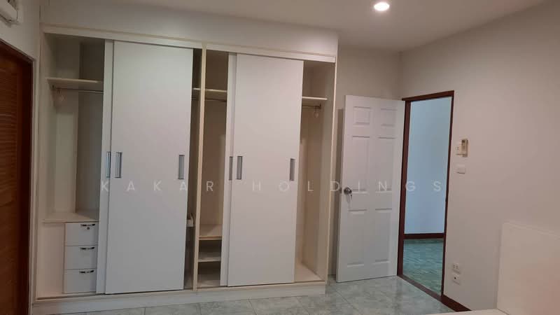 Kheha Nakhon Village 3, Bangkok, Nong Bon, Prawet, Bangkok, 4 Bedrooms, 185 sqm, Single Detached House For Sale, by Kakar Holdings, 500333645 - DDproperty.com
