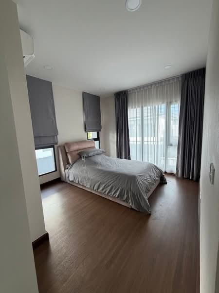 The City Watcharapol, Bangkok, Sukhaphiban 5 Road, O-Ngoen, Sai Mai, Bangkok, 4 Bedrooms, 220 sqm, Single Detached House For Rent, by บุษบา รัตนวงษ์ชัย, 500333673 - DDproperty.com