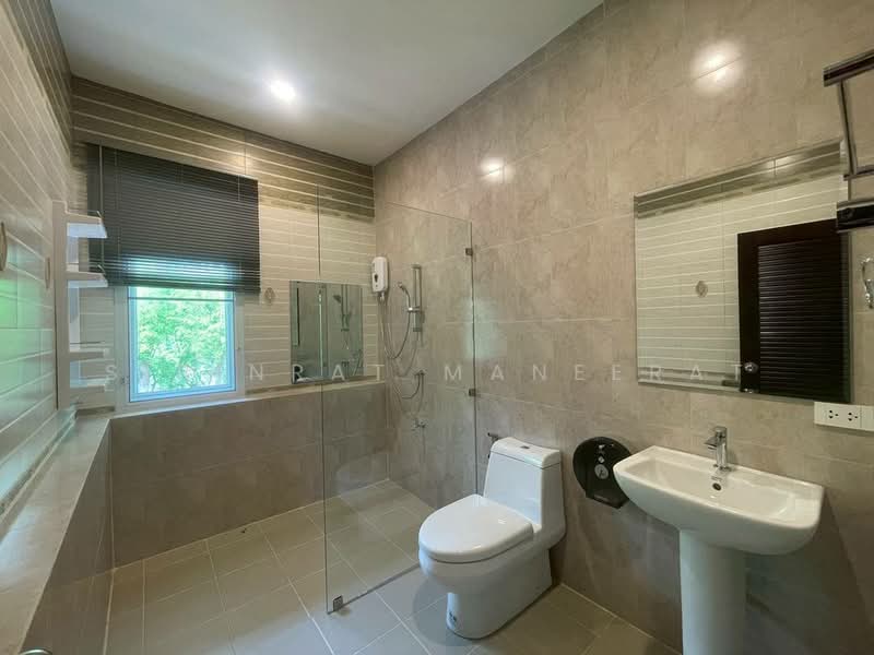 Looking for a spacious and peaceful home in Sansai? This newly renovated 4-bedroom house sits on a l, Chiang Mai, Mae Phaek, San Sai, Chiang Mai, 4 Bedrooms, 16,000 sqm, Single Detached House For Sale, by Sirinrat Maneerat, 500333686 - DDproperty.com
