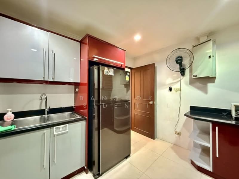 Acadamia Grand Tower, Bangkok, Soi Sukhumvit 43, Khlong Tan Nua, Watthana, Bangkok, 3 Bedrooms, 150 sqm, Condo For Rent, by Bangkok Residential, 500333707 - DDproperty.com