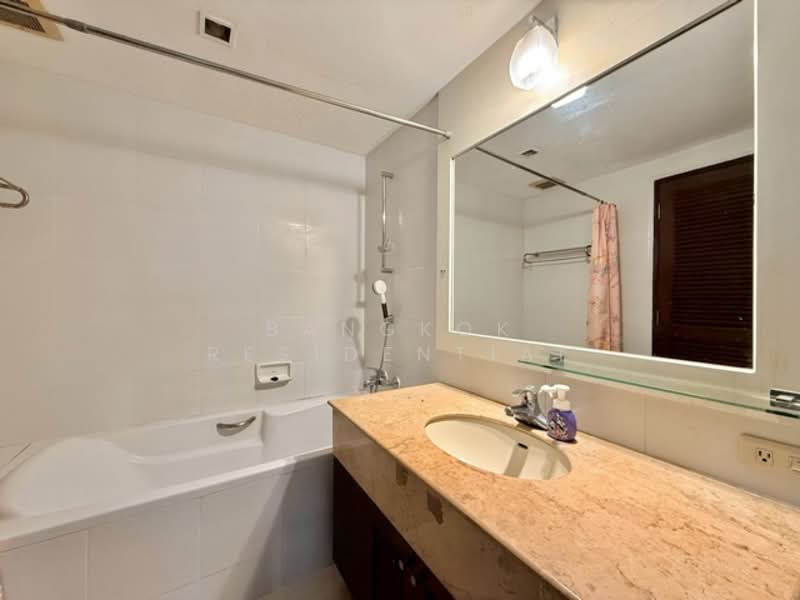 Acadamia Grand Tower, Bangkok, Soi Sukhumvit 43, Khlong Tan Nua, Watthana, Bangkok, 3 Bedrooms, 150 sqm, Condo For Rent, by Bangkok Residential, 500333707 - DDproperty.com