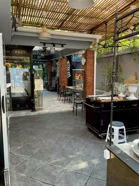 บ้านเดี่ยว 2 ชั้น 98 ตร.ว. บ้านเดี่ยว ซอยสุขุมวิท62 แยก1 ถนนสุขุมวิท, กรุงเทพ, ถนนสุขุมวิท, บางจาก, พระโขนง, กรุงเทพ, 300 ตร.ม., บ้านเดี่ยว ขาย, โดย คุณ ปิยวัฒน์ ฟุ้งเฟื่อง (ป๊อป), 500333719 - DDproperty.com