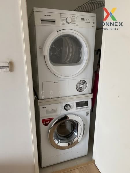 Siri At Sukhumvit, Bangkok, 902 Sukhumvit Road, Phra Kanong, Khlong Toei, Bangkok, 1 Bedroom, 52 sqm, Condo For Rent, by Connex Property, 500333732 - DDproperty.com
