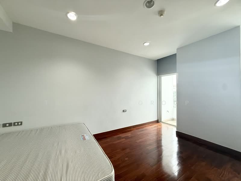 The Residence Sukhumvit 24, Bangkok, Soi Sukhumvit 24, Khong Tan, Khlong Toei, Bangkok, 5 Bedrooms, 640 sqm, Condo For Rent, by The Luxe Group, 500333753 - DDproperty.com