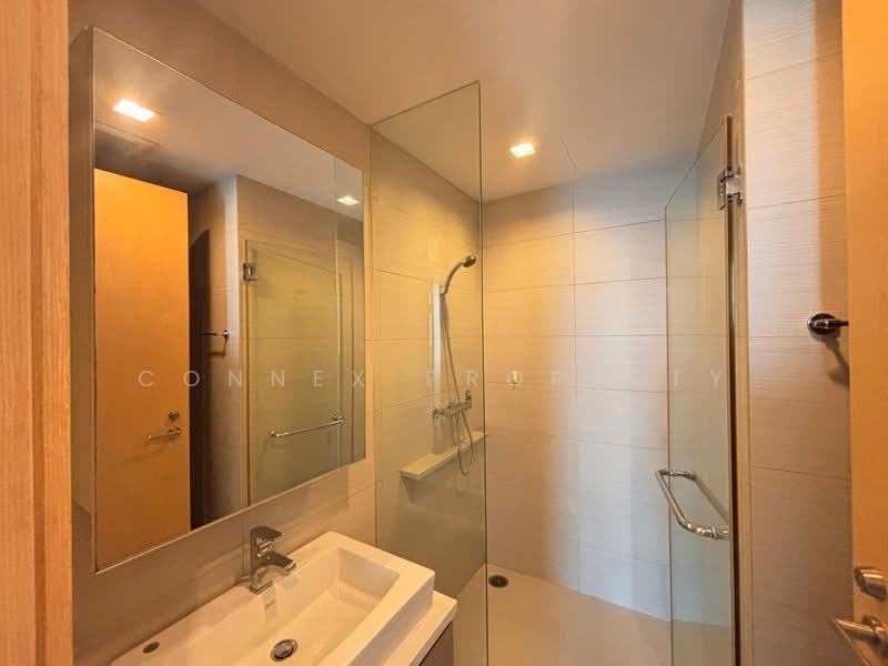 Siri At Sukhumvit, Bangkok, 902 Sukhumvit Road, Phra Kanong, Khlong Toei, Bangkok, 2 Bedrooms, 68 sqm, Condo For Rent, by Connex Property, 500333757 - DDproperty.com