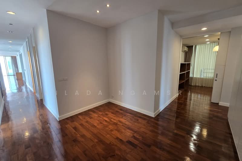 Baan Jamjuree, Bangkok, 42 Soi Sukhumvit 39, Khlong Tan Nua, Watthana, Bangkok, 4 Bedrooms, 370 sqm, Condo For Rent, by Ailada Ngamsri, 500333758 - DDproperty.com