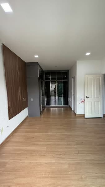 Golden Neo Bangkhae, Bangkok, 345 005/1 Soi Kanchanaphisek, Lak Song, Bang Khae, Bangkok, 4 Bedrooms, 140 sqm, Semi-Detached House (Twin House) For Sale, by NR AGENT, 500333780 - DDproperty.com