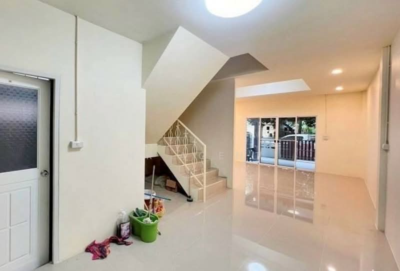SIWAPHA, Nonthaburi, Pak Kret, Nonthaburi, 3 Bedrooms, 102 sqm, Townhouse For Sale, by NR AGENT, 500333791 - DDproperty.com