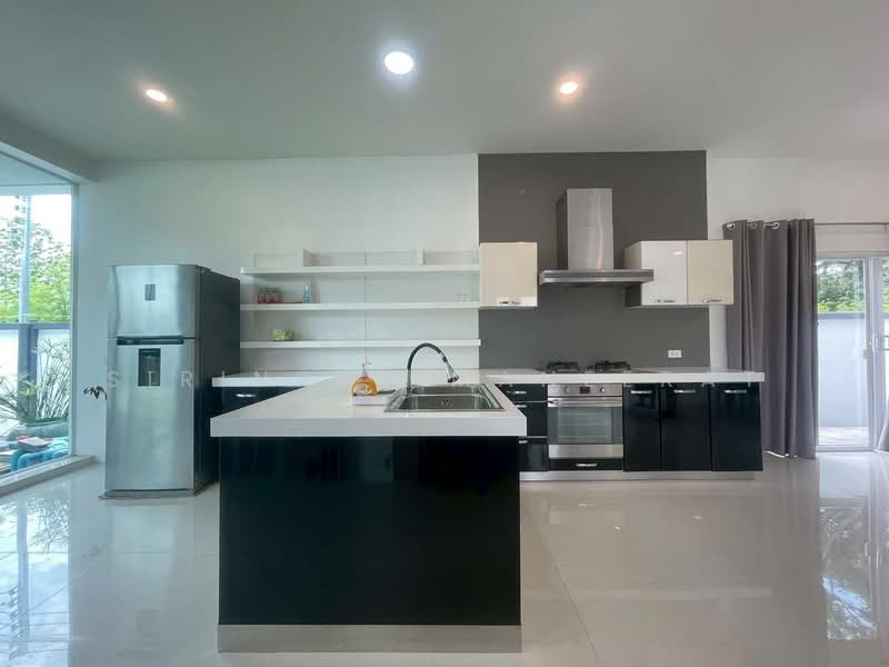 Looking for a spacious and peaceful home in Sansai? This newly renovated 4-bedroom house sits on a l, เชียงใหม่, แม่แฝก, สันทราย, เชียงใหม่, 1,600 ตร.ม., บ้านเดี่ยว ให้เช่า, โดย Sirinrat Maneerat, 500333792 - DDproperty.com