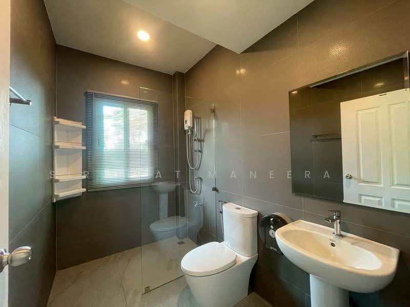 Looking for a spacious and peaceful home in Sansai? This newly renovated 4-bedroom house sits on a l, Chiang Mai, Mae Phaek, San Sai, Chiang Mai, 4 Bedrooms, 1,600 sqm, Single Detached House For Rent, by Sirinrat Maneerat, 500333792 - DDproperty.com
