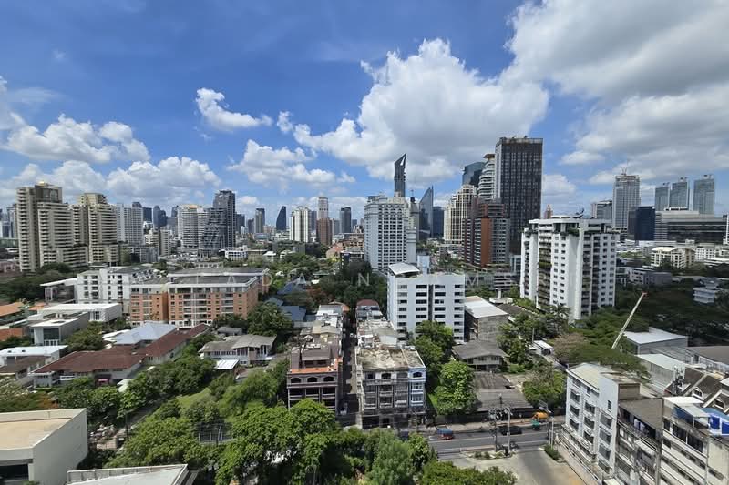 Baan Jamjuree, Bangkok, 42 Soi Sukhumvit 39, Khlong Tan Nua, Watthana, Bangkok, 3 Bedrooms, 215 sqm, Condo For Rent, by Ailada Ngamsri, 500333800 - DDproperty.com