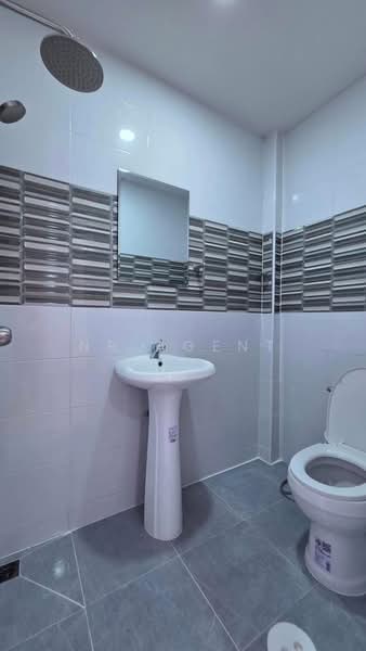 The Emerald Park 2, Nonthaburi, Phimonrat, Bang Bua Thong, Nonthaburi, 3 Bedrooms, 99 sqm, Townhouse For Sale, by NR AGENT, 500333802 - DDproperty.com