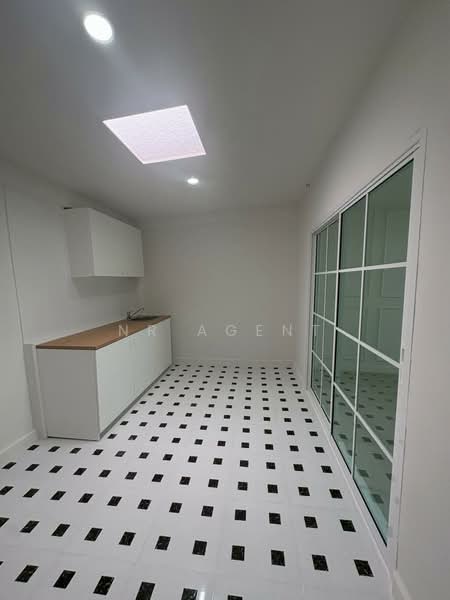 หมู่บ้านเพชรหรรษา, Bangkok, Nong Kang Plu, Nong Khaem, Bangkok, 3 Bedrooms, 99 sqm, Townhouse For Sale, by NR AGENT, 500333809 - DDproperty.com