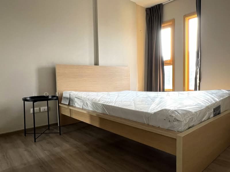 The Base Sukhumvit 50, Bangkok, Soi Roem Charoen 1, Sukhumvit 50 Road, Phra Kanong, Khlong Toei, Bangkok, 1 Bedroom, 32 sqm, Condo For Sale, by HOME Real Estate Service, 500333813 - DDproperty.com