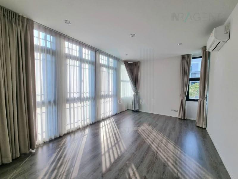 The Sonne Srinakarin-Bangna, Bangkok, Soi Chumchon Mahat Thai 3, Bangna-Trad Road, Dok Mai, Prawet, Bangkok, 4 Bedrooms, 250 sqm, Single Detached House For Sale, by NR AGENT, 500333828 - DDproperty.com